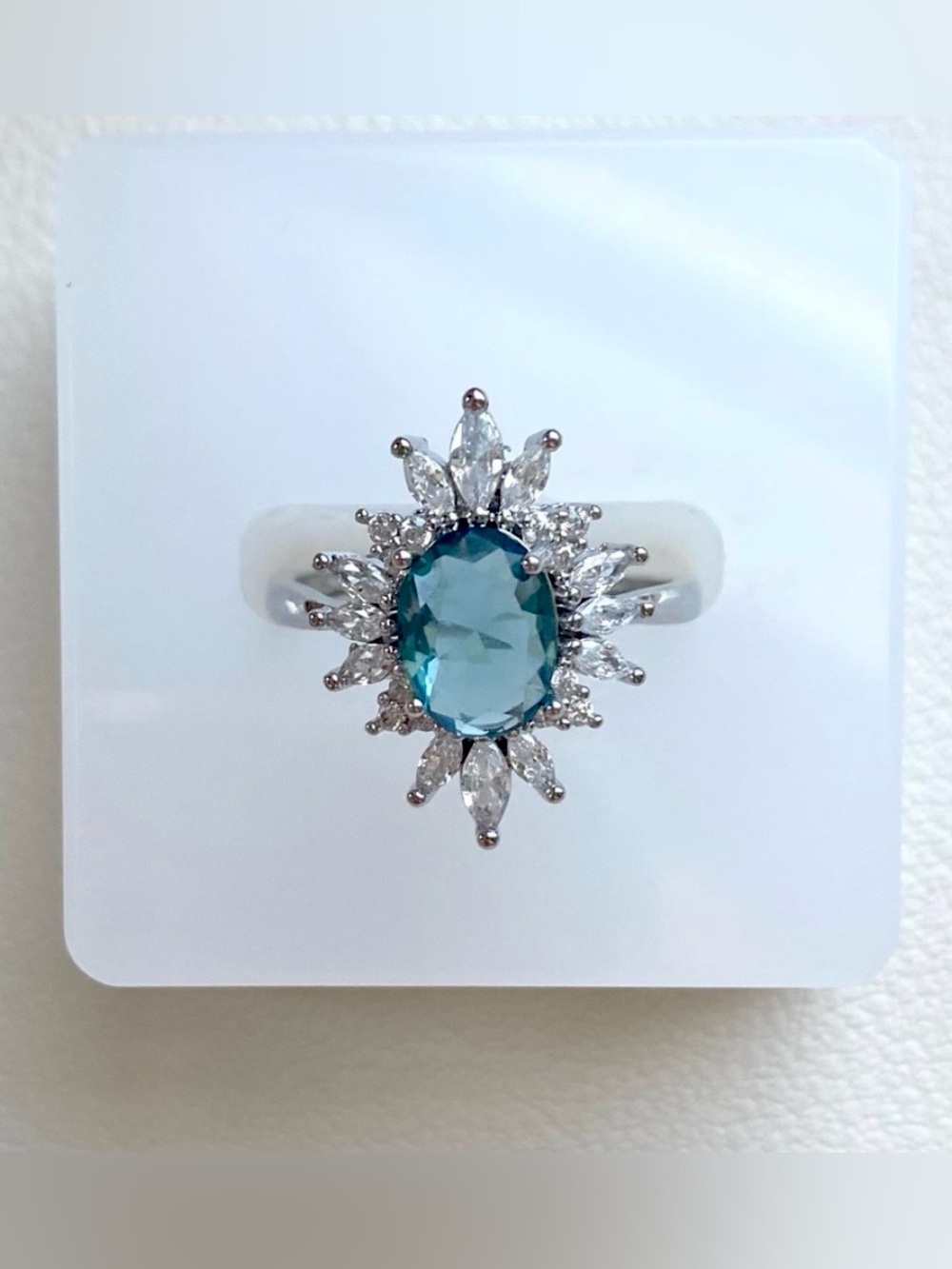 Elegant Silver and Blue Gemstone Ring